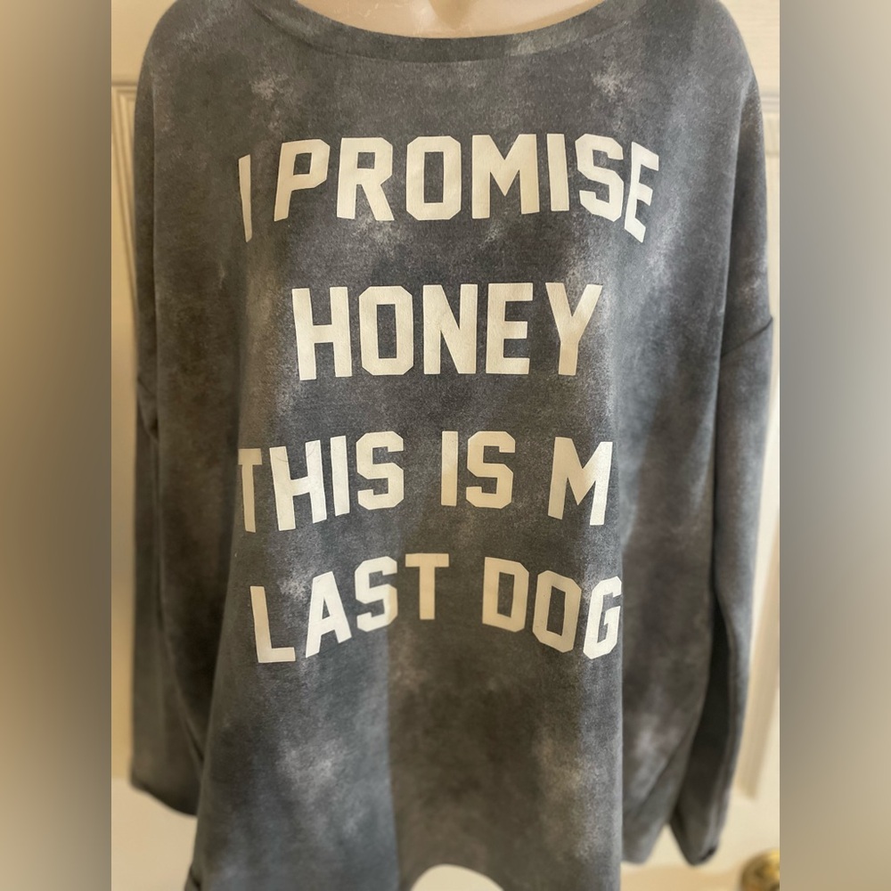 Cute Novelty Sweatshirt Size Large‎